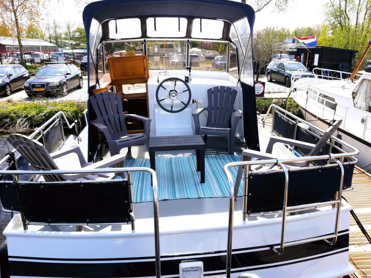 Hotel Motor Yacht Amazone à Amsterdam Extérieur photo
